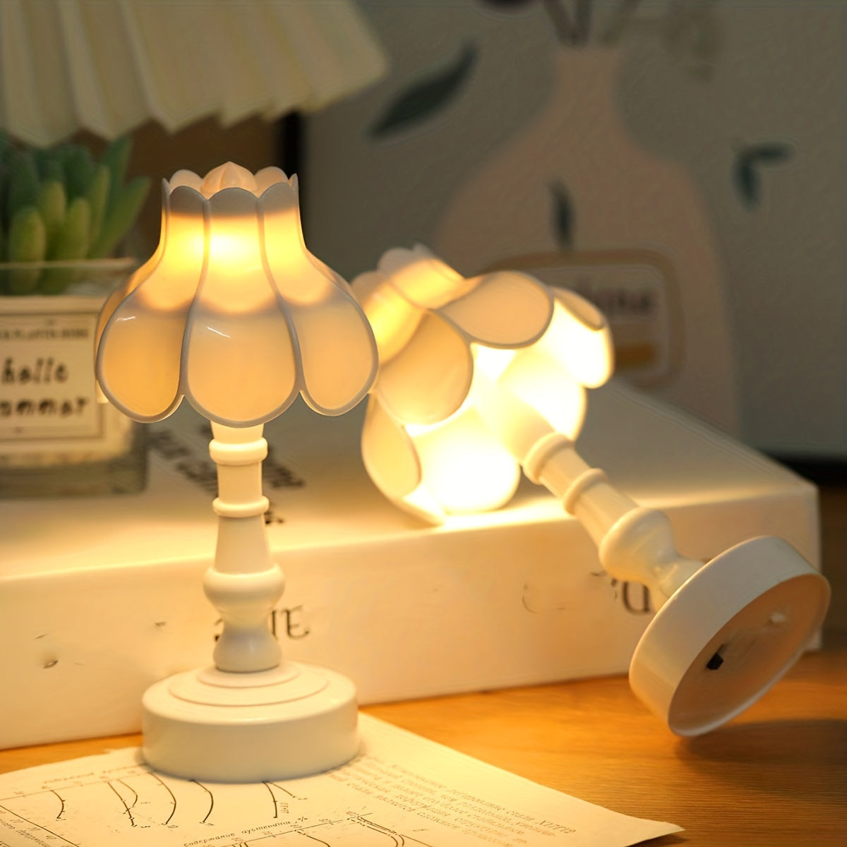 Avelena | Lampe Blütenförmige Mini Schreibtischlampe