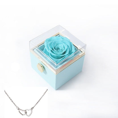 Avelena | 180° Roos Geschenkbox | Mit Gravierter Love Kette