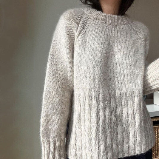 Schlichter Und Moderner Langärmeliger Pullover