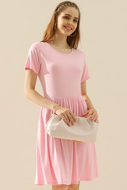 Avelena | Geripptes Kleid mit Taschen
