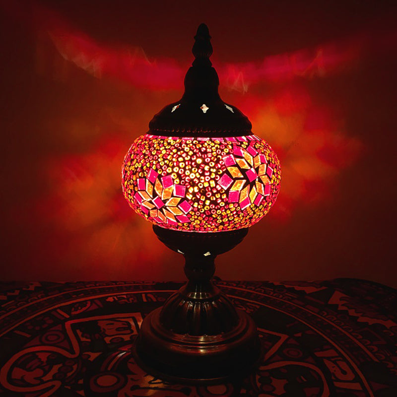 Avelena | Bohemia Orb Nachttischlampe Einfach Licht Handgeschnittenes Glas Nachttischbeleuchtung In Weiß/Rot/Himmelblau