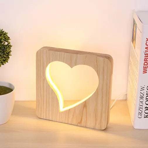 Avelena | Doppelzimmer Quadratischer Schreibtischlampe mit Herz Holz Wunderschöne Schreibtischlampe In Beige