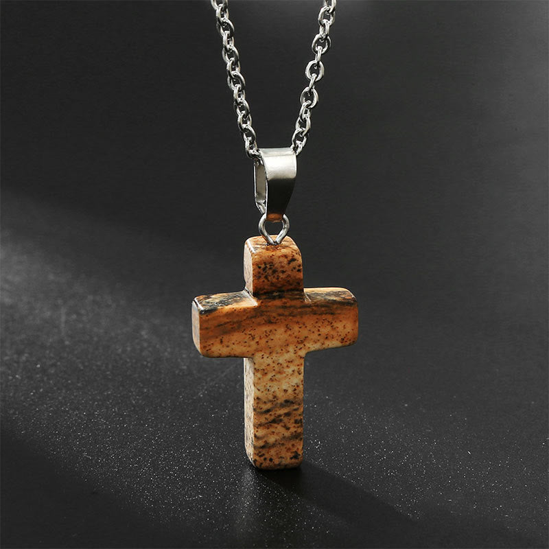 Avelena | Natürliche Edelsteine Kreuz Halskette Eine Spirituelle Schmuckerfahrung