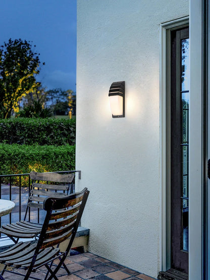 Avelena | LED Außenwandleuchte mit Bewegungsmelder