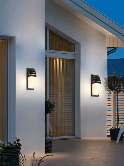 Avelena | LED Außenwandleuchte mit Bewegungsmelder