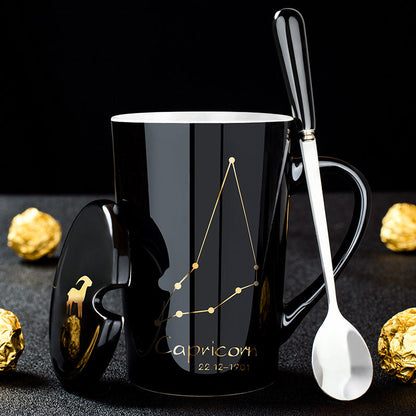 Avelena | 12 Tierkreiszeichen Schwarze Keramiktasse mit Deckel Löffel