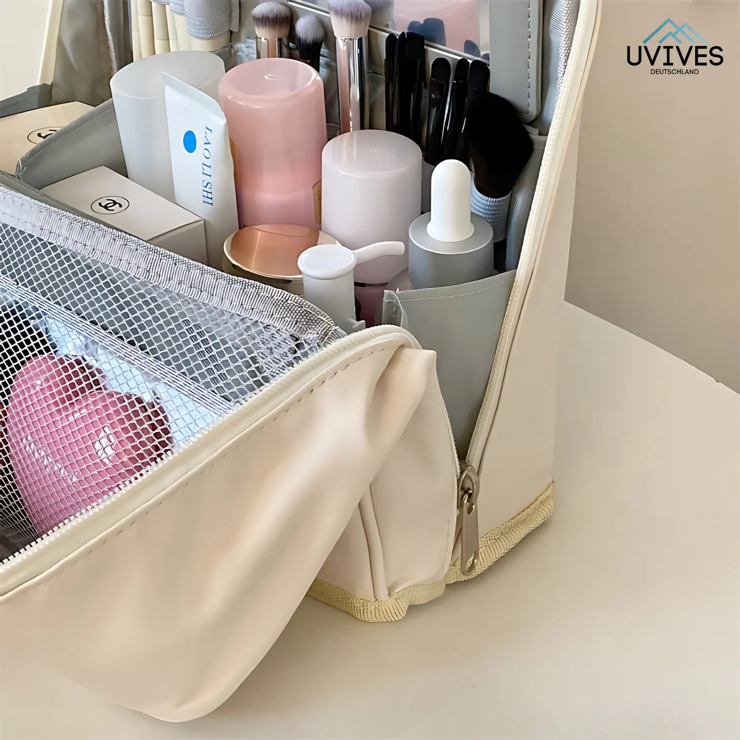 Avelena | CosmiCase – Die ultimative Kosmetiktasche für Zuhause & Reisen