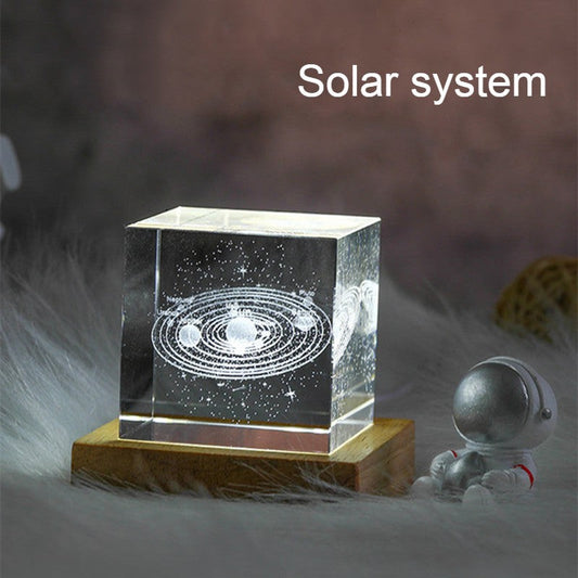 Avelena | 3D Galaxy Kristall Glas Würfel mit aufladbarem buntem Lichtbasis, für Geschenk & Wohnkultur
