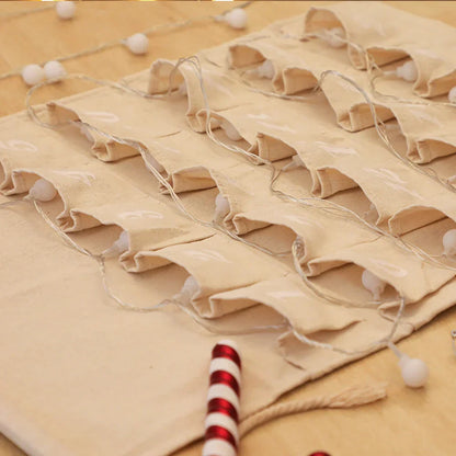 Avelena | Baumwolle Adventskalender mit 24 Taschen – Nachhaltige & Wiederverwendbare Weihnachtsdekoration