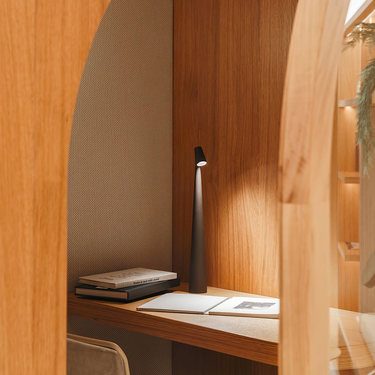 Avelena | EcoLight – Energieeffiziente wiederaufladbare Schreibtischlampe