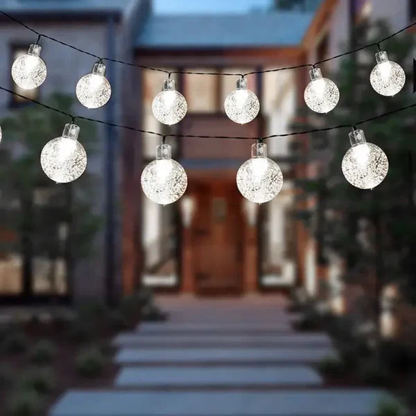 Avelena | Verzaubernde Sonnen-Lichtgirlanden für Außen