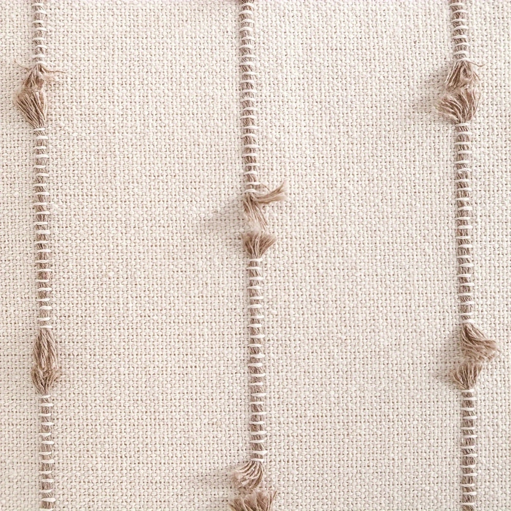 Avelena | Averra Vertikal Gestickter Kissenbezug