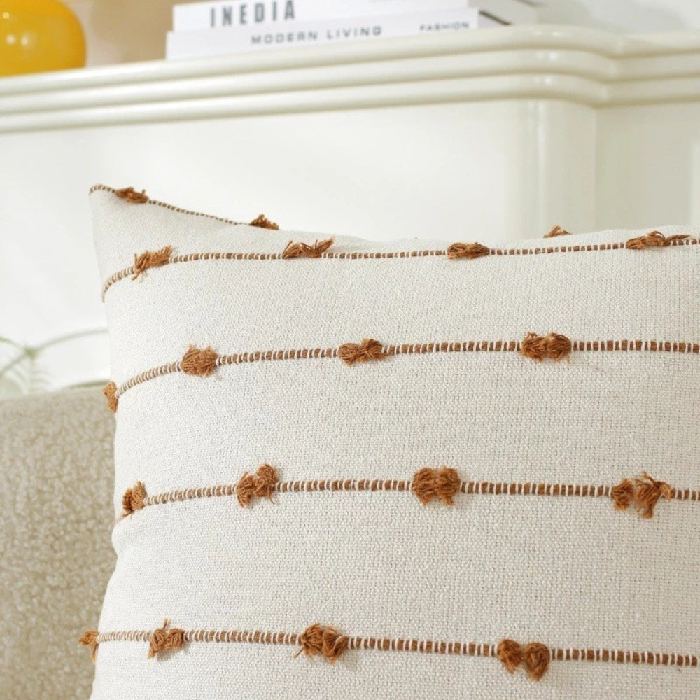 Avelena | Averra Vertikal Gestickter Kissenbezug