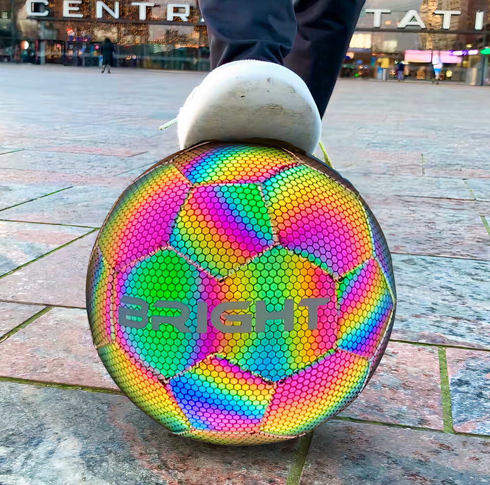 Avelena | Reflektierender Fußball mit Holografischem Effekt Perfekt für Soziale Medien