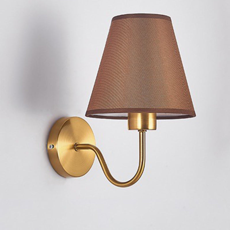 Avelena | Zeitgenössische nordische runde gebogene Stangen-Eisen-Stoffschirm 1-Licht Wandleuchte Lampe für Wohnzimmer