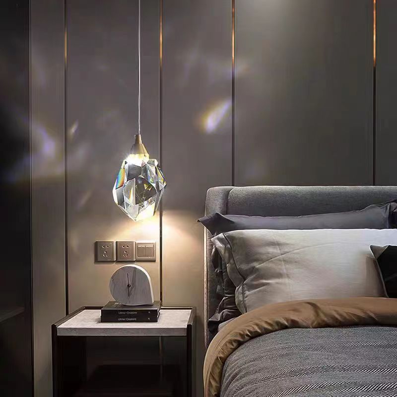 Avelena | Luxus Diamant Würfel Kristall Eisen LED Pendelleuchte Für Schlafzimmer