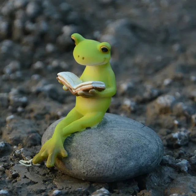 Avelena | Outdoor Froschschenkel-Figur