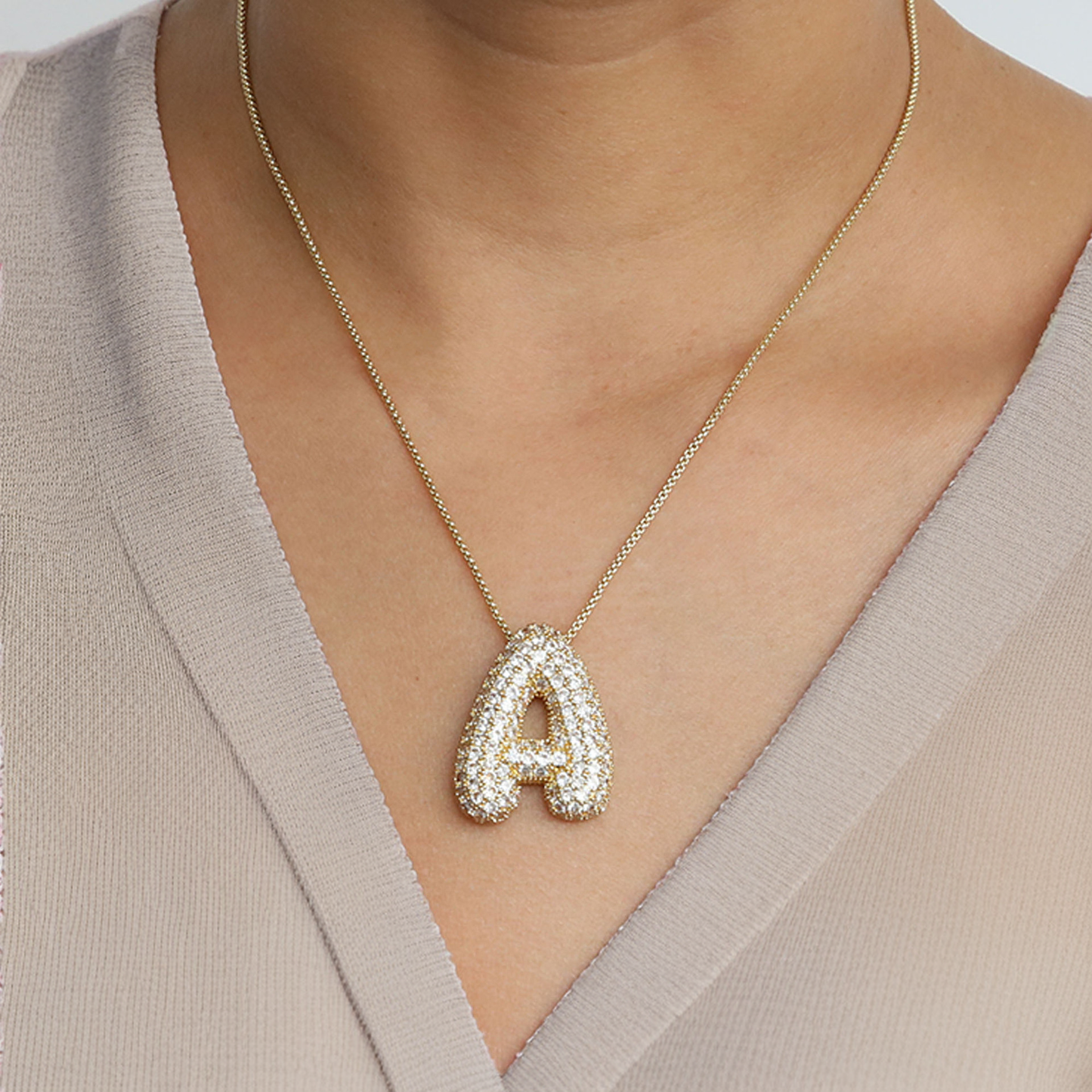 Avelena | Bubble Initial-Diamant-Halskette