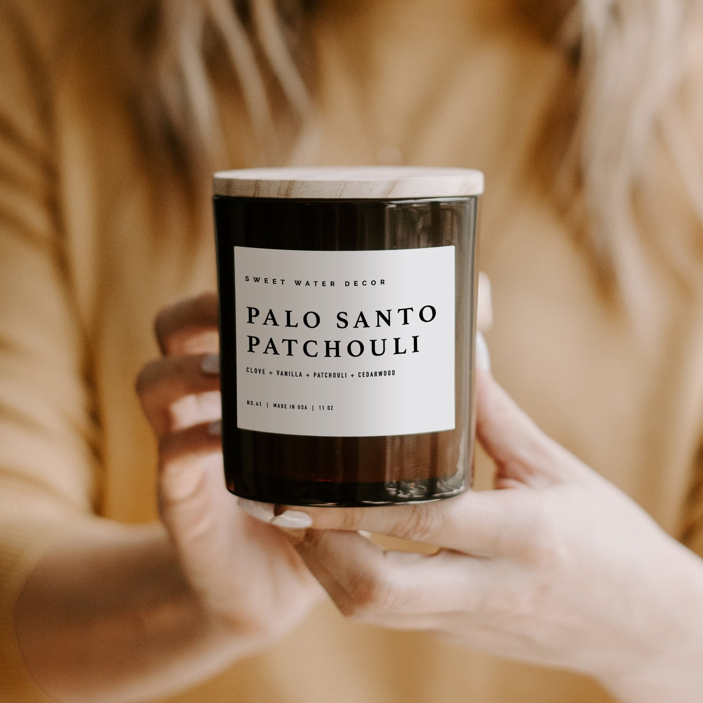 Avelena | Palo Santo Patchouli Sojawachskerze Amberglas 11 Oz