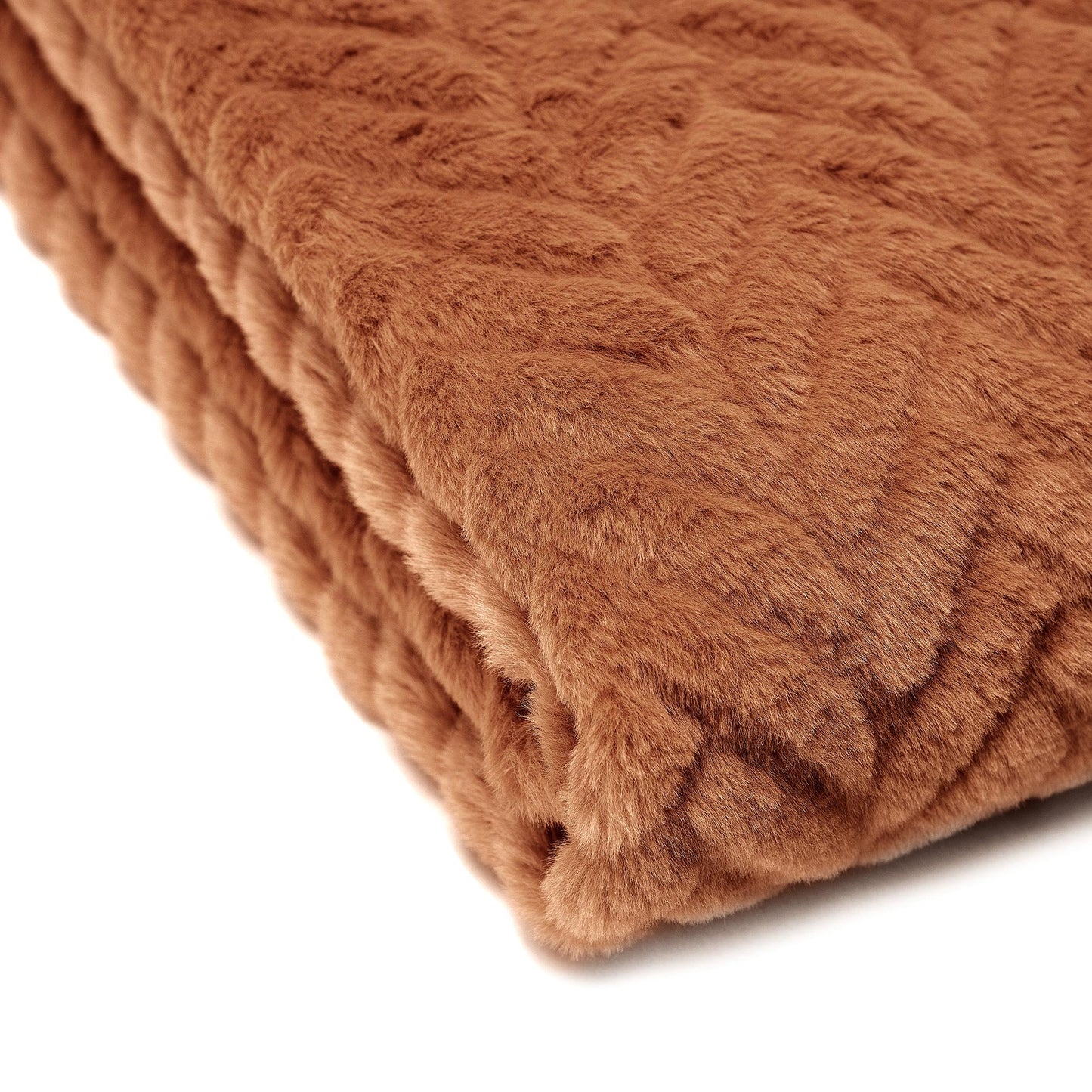 Avelena | Geprägter Fake Fur Geworfen Teppich
