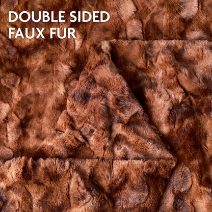 Avelena | Wendbares Oversized Wolf Faux-Fur-Wurfdecke