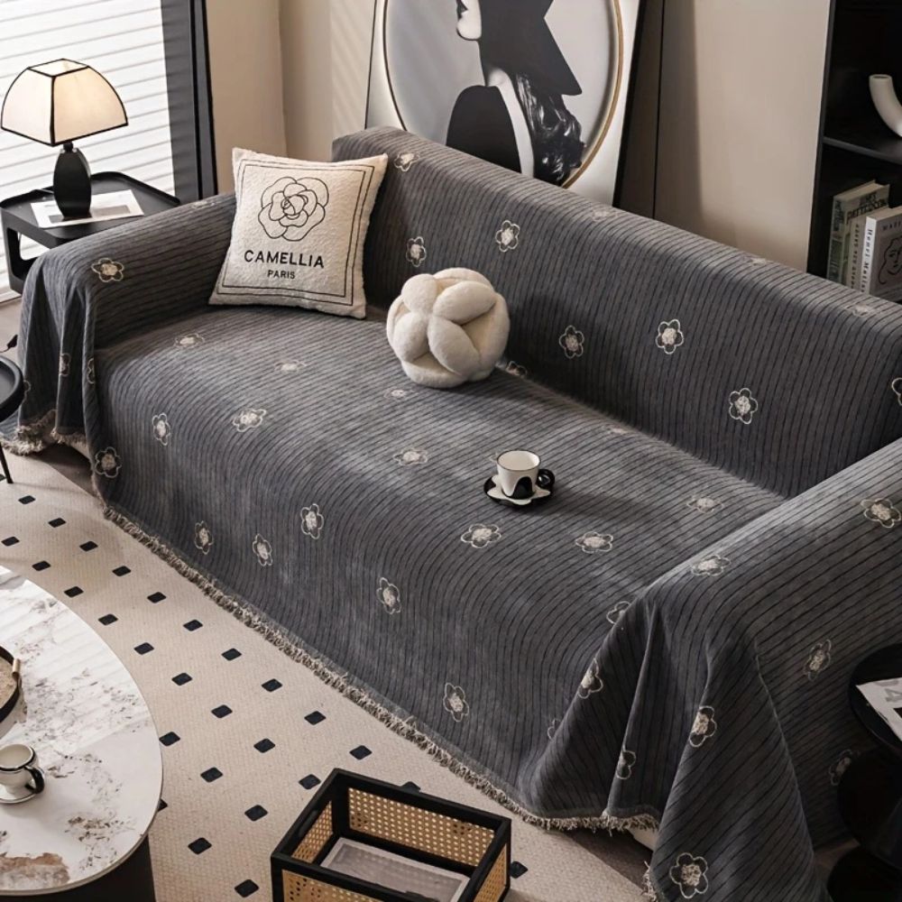 Avelena | Camellia Bloom Sofaüberwurf