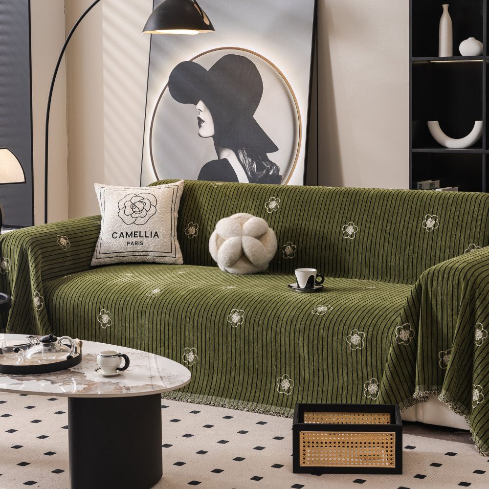 Avelena | Camellia Bloom Sofaüberwurf