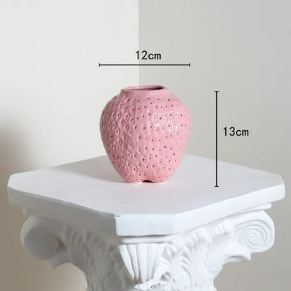 Avelena | WhimsyBerry - Keramikvase Erdbeere