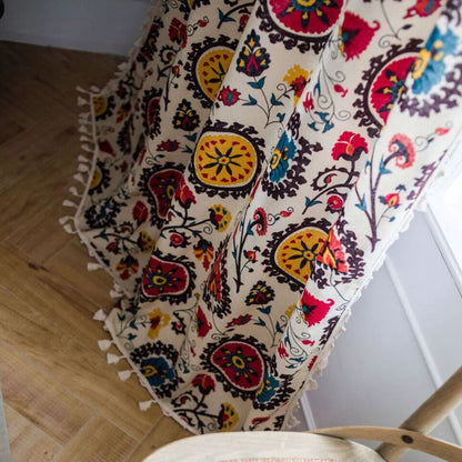 Avelena | Boho Farbkreis Blüte Quastenvorhang