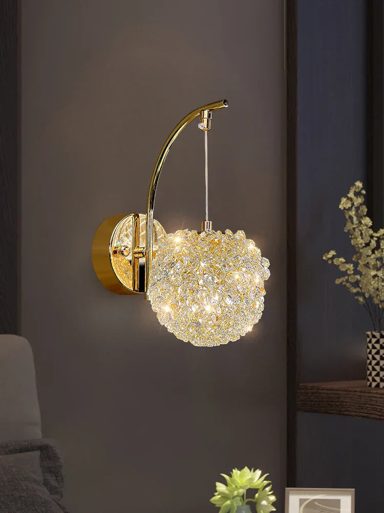 Avelena | Luxus Wandleuchte aus Kristall Raffinierte Beleuchtung für Dein Interieur
