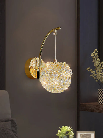 Avelena | Luxus Wandleuchte aus Kristall Raffinierte Beleuchtung für Dein Interieur