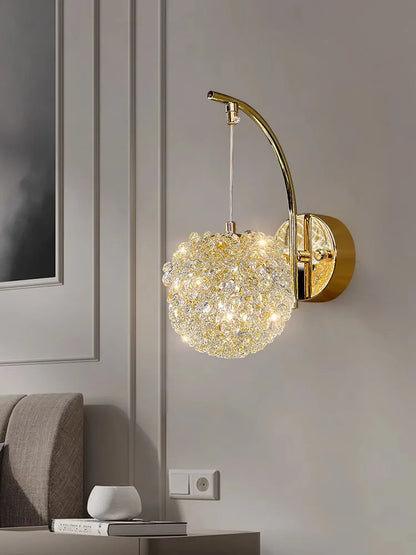 Avelena | Luxus Wandleuchte aus Kristall Raffinierte Beleuchtung für Dein Interieur