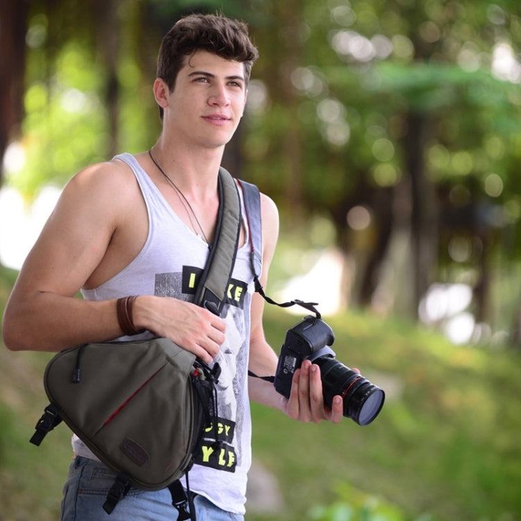 Avelena | CADEN Dreieckige Tscope Sling Schulter Kreuz Digitalkamera Taschen Etui Soft Bag mit Regenschutz für Canon Nikon Sony K1, Größe: 36*31*15cm (Armeegrün)