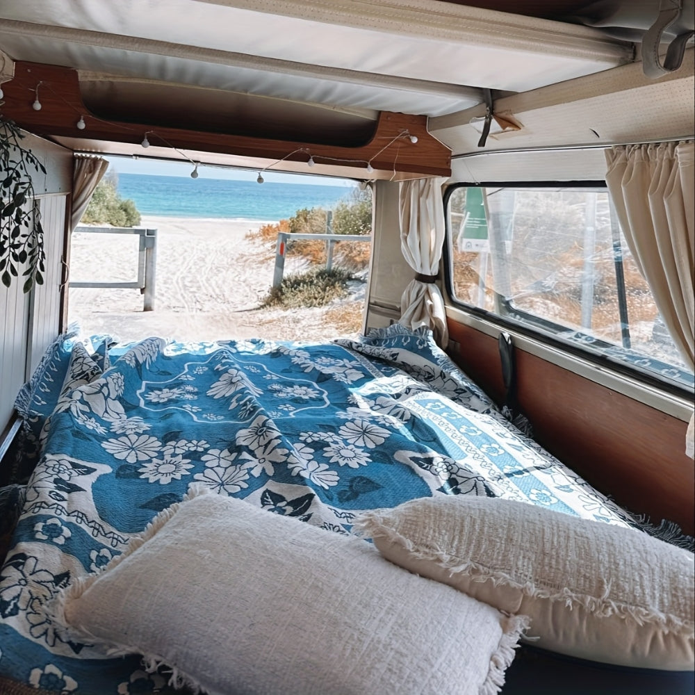 Avelena | Blauer Gänseblümchen Blüte Boho Reise Outdoor Decke