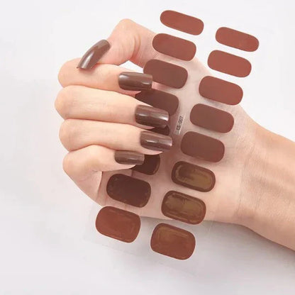 Avelena |  NailEase – Perfekte Nägel in Minuten ohne Salonbesuch!