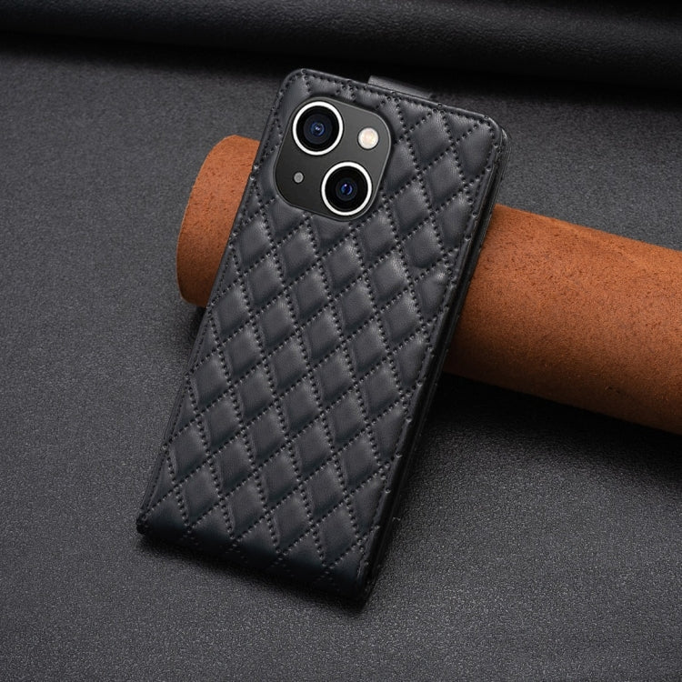 Avelena | iPhone 15 Diamond Lattice Vertikales Flip Leder Handyhülle - Schwarz