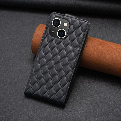 Avelena | iPhone 15 Diamond Lattice Vertikales Flip Leder Handyhülle - Schwarz