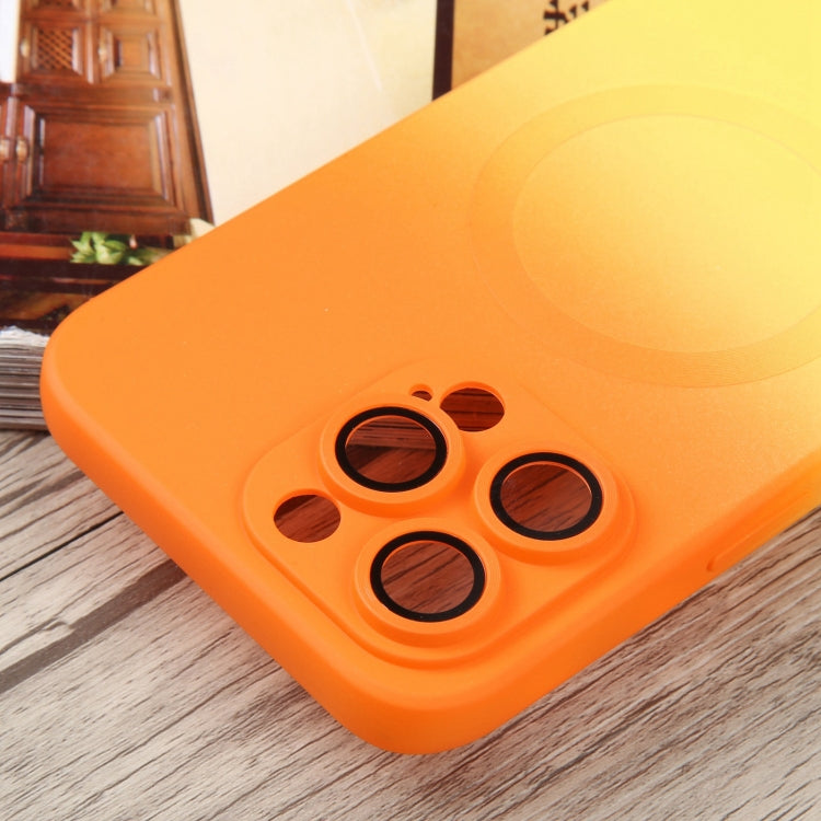Avelena | iPhone 15 Flüssig TPU Silikon Gradient MagSafe Handyhülle - Orange Gelb