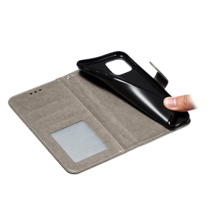 Avelena | iPhone 15 Mandala Prägungsmuster Horizontal Flip Leder Handyhülle - Grau