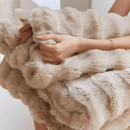 Avelena | Wärmende Decke – warme Decke für den Winter – Sofa