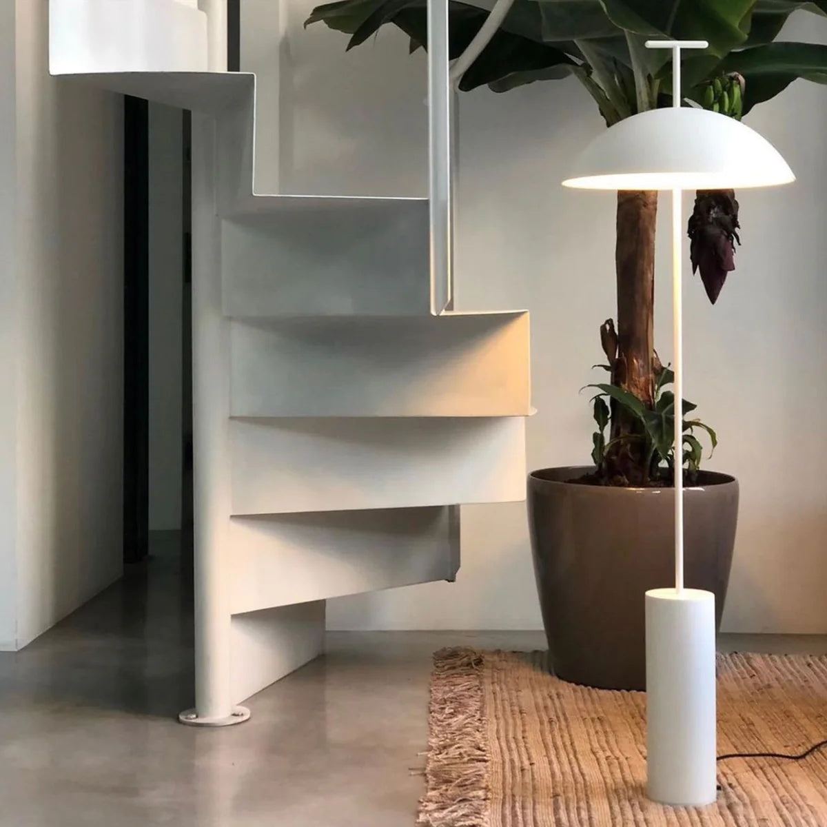 Avelena | Geen-a Stehlampe 15,7"