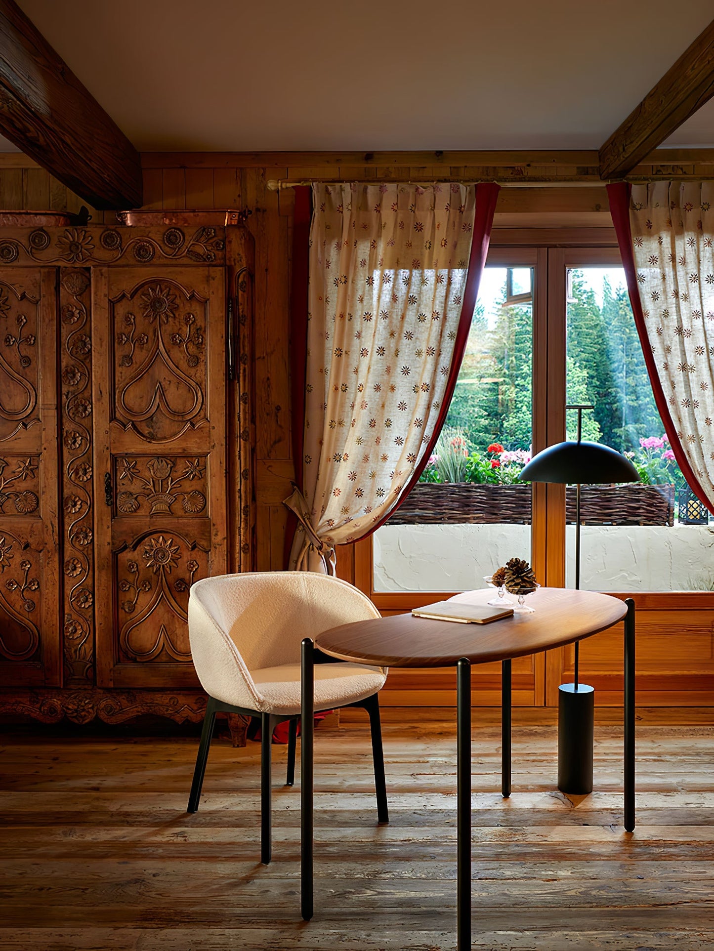 Avelena | Geen-a Stehlampe 15,7"