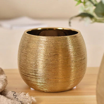 Avelena | Gold-beschichteter Blumentopf