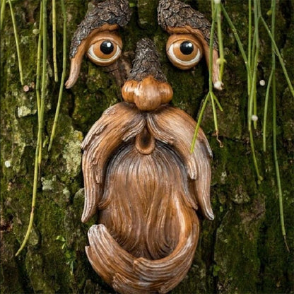 Avelena | Augen der Natur: Baumgesicht Vogelfutterstation