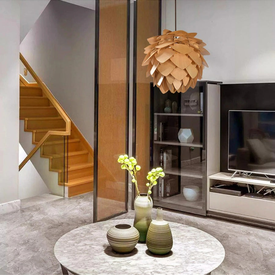 Avelena | Handgefertigte Holz Pinienzapfen Pendelleuchte