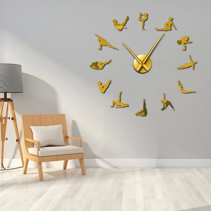 Avelena | Pilates Posen DIY Wanduhr