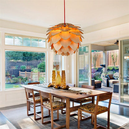 Avelena | Handgefertigte Holz Pinienzapfen Pendelleuchte