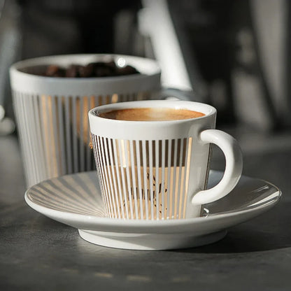 Avelena | Kreative dynamische Spiegelreflexbecher Leopard anamorpher Zebra-Becher Luycho Kaffee Tee Becher Set mit Untersetzer 90ml-225ml