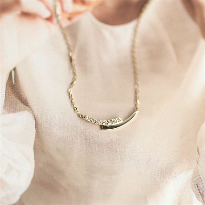 Avelena | Kristall Kreuz Hängende Kette