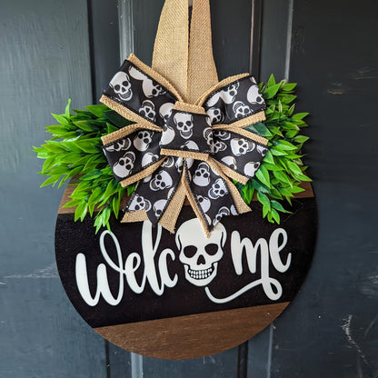 Avelena | Spooky Skull Wreath – Rustikale Halloween Eingangsschild